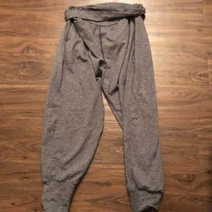 Aerie joggers